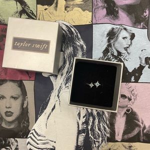 Taylor Swift Arcade Ring
